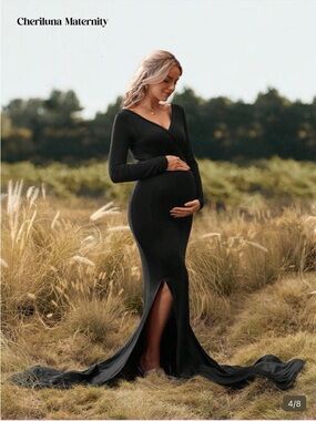 SHEIN Black Long Sleeve Maternity Gown with Front Slit